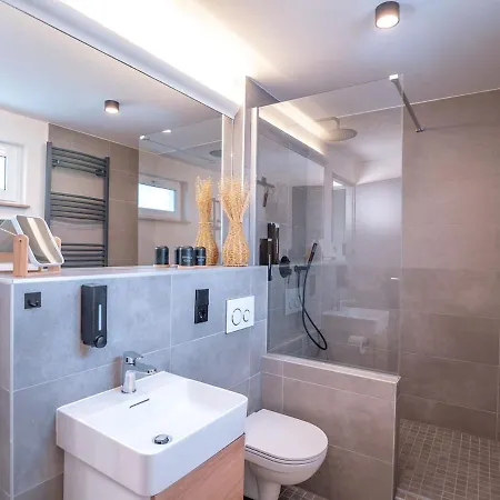 Apartment Stilvolles Mit Terrasse In Werder (Havel)