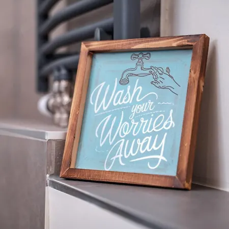 Apartment Stilvolles Mit Terrasse In