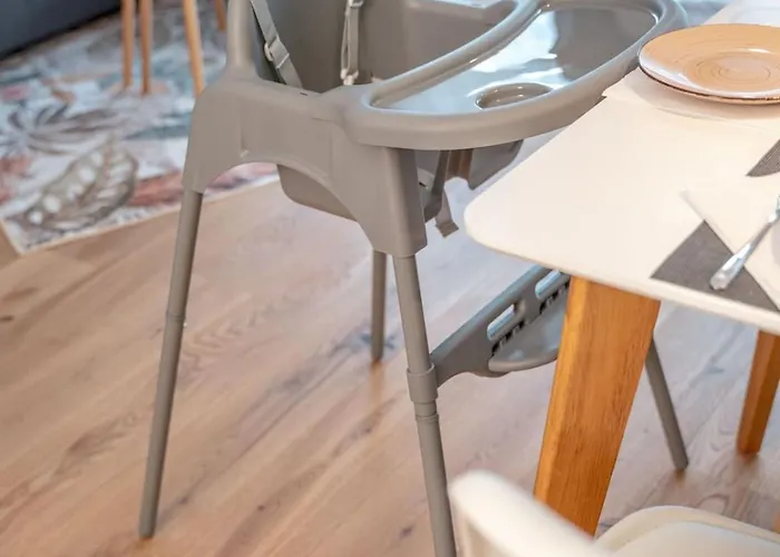 Stilvolles Mit Terrasse In Lägenhet *