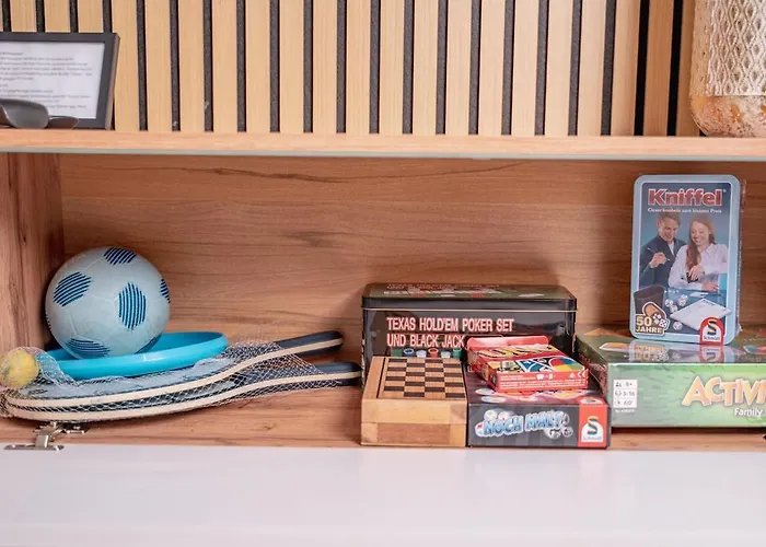 Stilvolles Mit Terrasse In *